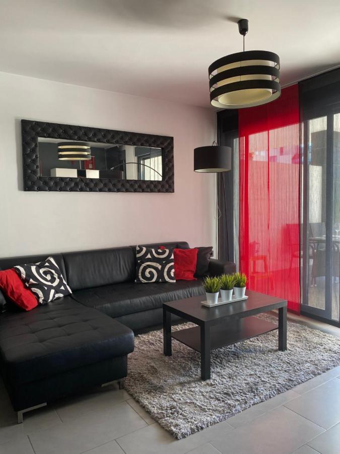 Oasis Beach Apartments Аликанте Экстерьер фото