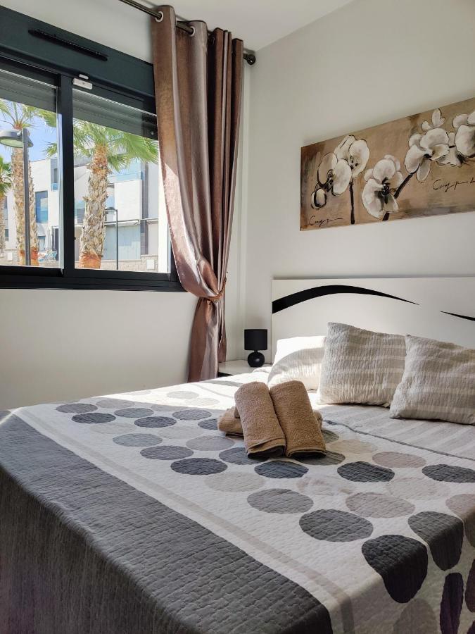 Oasis Beach Apartments Аликанте Экстерьер фото
